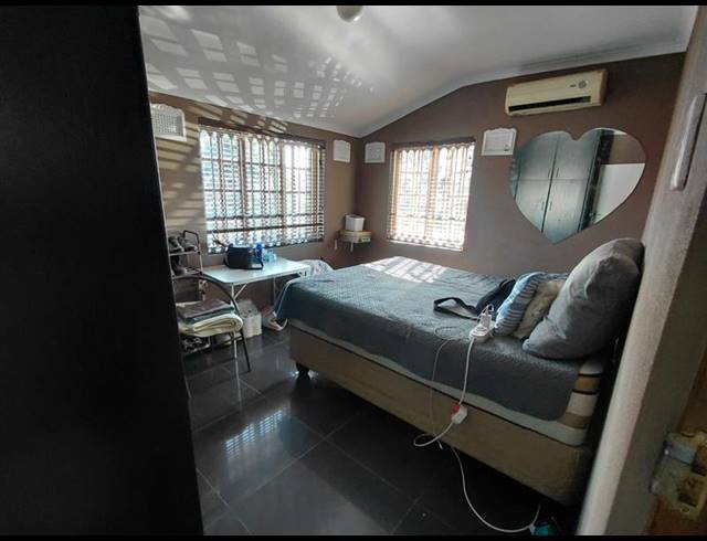 2 BEDROOM PROPERTY TO RENT IN UMLAZI J